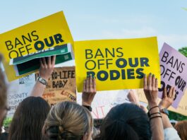 protests for reproductive rights and abortion rights after Roe v. Wade overturned