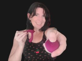 Annette Benedetti holding the aya zalo wearable vibrator